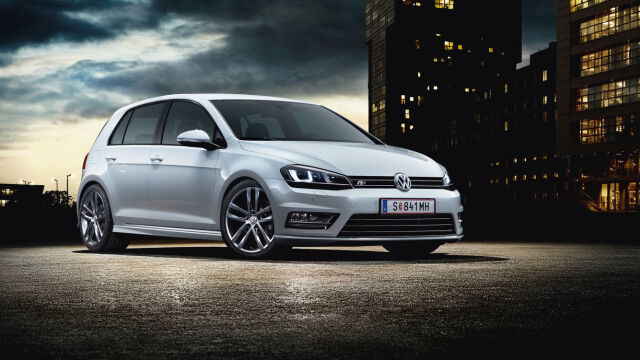 Снимка: Германският автомобилен производител Volkswagen ще спре производството на VW Golf