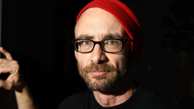 Снимка: Чък Паланюк ~ Ти не си твоята работа. Ти не си парите, които имаш в банката (СНИМКИ)