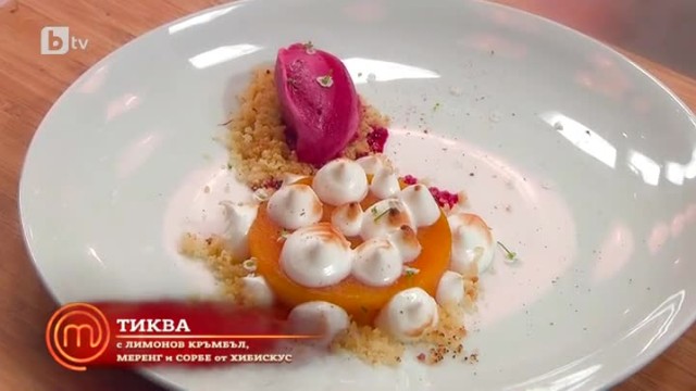 Николай е студент по медицина, но страстта му е кулинарията