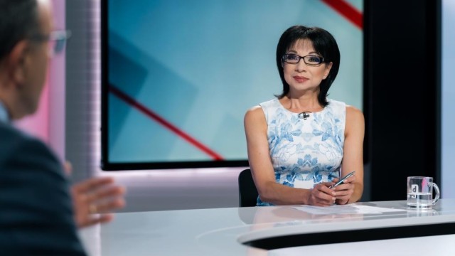 Снимка: Цветанка Ризова: Не харесвам безцелната агресия на водещия