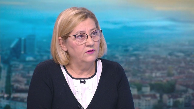 Снимка: Таня Цанева: Ваксинирането на членовете на СИК ще е трудно 