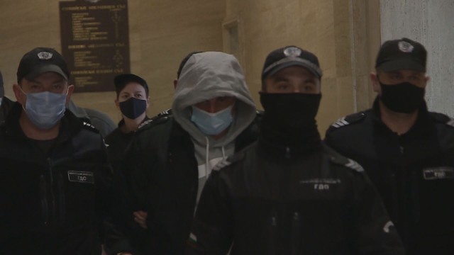 Снимка: След жестокото убийство на пастир: Оставиха в ареста двамата братя от с. Антон