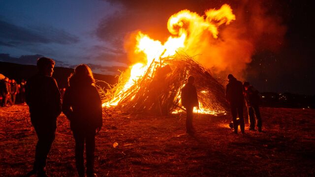 Снимка: Над 1000 евро глоба за нерегламентирано палене на огън на Сирни заговезни