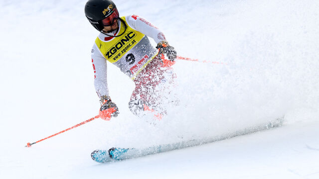 Снимка: Малшанс спря Алберт Попов след силен първи манш в Италия