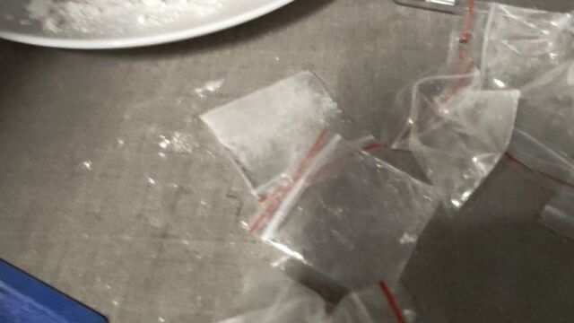 Четирима мъже са задържани в столицата от служители на СДВР