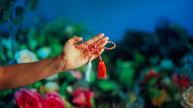 Снимка: Как да не похарчим дори 1 евро за мартеници, а да завържем много на 1 март