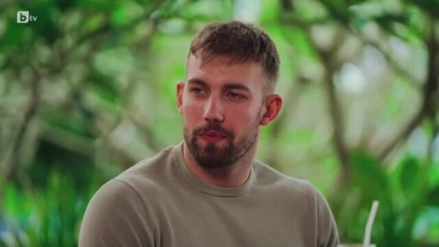 Снимка: Още жени в 