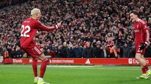 Снимка: Ливърпул сложи край на лошата серия с разгром