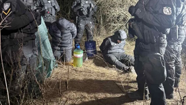 Снимка: Повдигнаха обвинения на тримата известни автокрадци, задържани в София