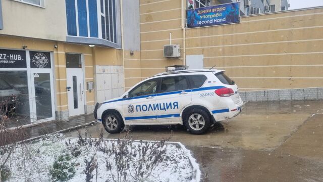 Снимка: „Камерите в козметични салони в Бургас са поставени от собствениците, не се използват за охранителна дейност“