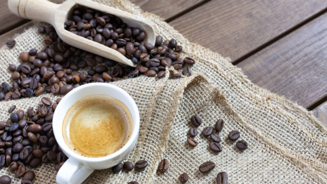 Снимка: Повишава ли сутрешното кафе кръвното налягане?