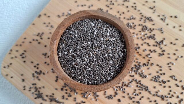 Снимка: 3 причини да включите чиа семена в ежедневната си диета