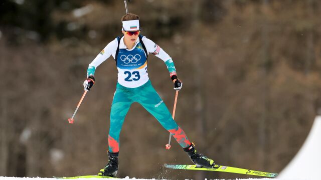 Снимка: Кодът на успеха за Лора Христова: 2323! 