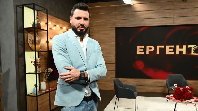 Снимка: Елвиса влиза в студиото на „Преди обед“ като водещ на „Ергенът с Мартин и компания“ (ВИДЕО)