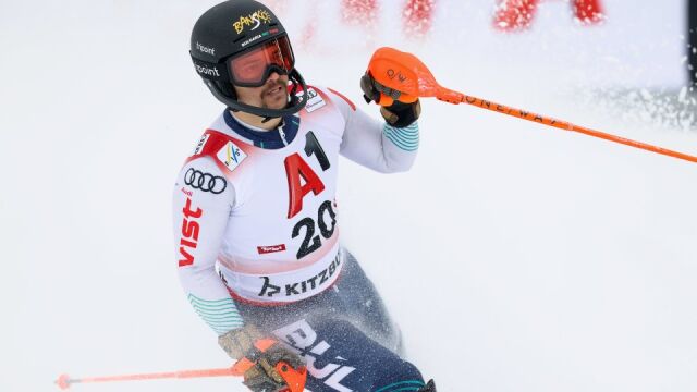 Снимка: Алберт Попов стартира с №18 в Италия