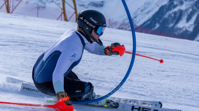 Снимка: Днес на Игрите: Алберт и Калин карат на пресен сняг 