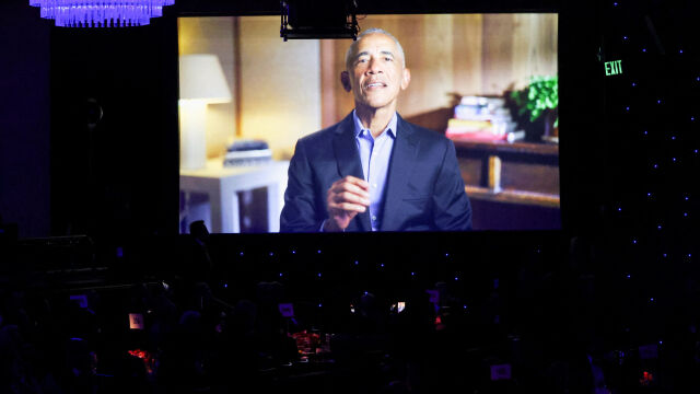 Снимка: Обама: Те са реални. Аз обаче не съм ги виждал. И те не са държани в Зона 51