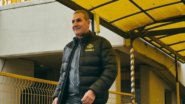 Снимка: След 0:3 от Левски: Херо си тръгна от Ботев Пловдив