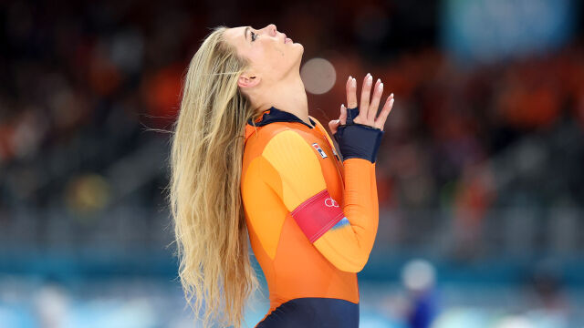 Снимка: Олимпийска шампионка си показа бельото за $1 милион