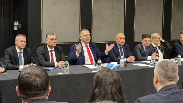 Снимка: Делян Пеевски: Всички заедно, за да можем да помагаме на хората