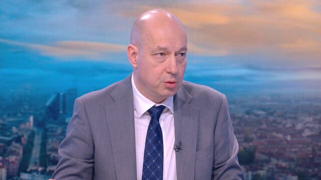 Снимка: Теодор Маринов: Освободените резерви на банките от БНБ ще бъдат използвани за отпускане на кредити