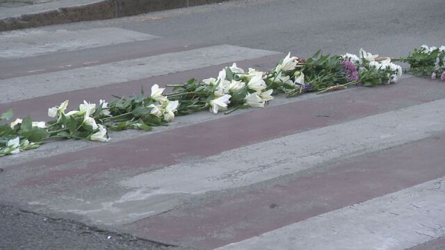 Снимка: В търсене на справедливост: Близки на загиналия на пешеходна пътека Филип протестира