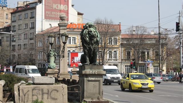 Снимка: Започва ремонтът на Лъвов мост