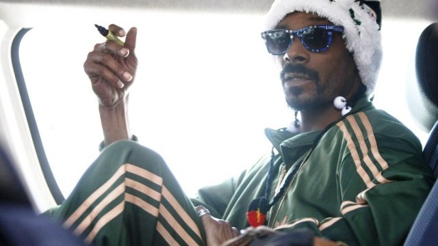 Снимка: Snoop Dogg: Ще уча децата си да пушат правилно марихуана