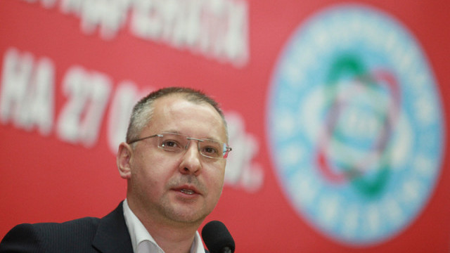 Снимка: Станишев: ГЕРБ предаде националния интерес