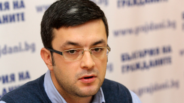 Снимка: Тома Биков: Оставката на Бъчварова няма да реши проблема на полицаите