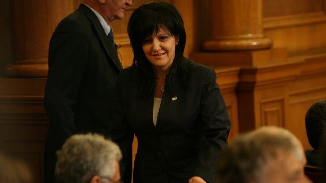 Снимка: Караянчева: Турция застава зад Местан