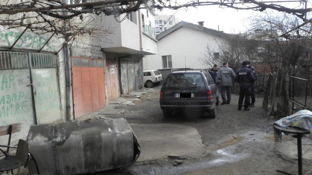 Снимка: Мъж с комоцио след взрив в Благоевград