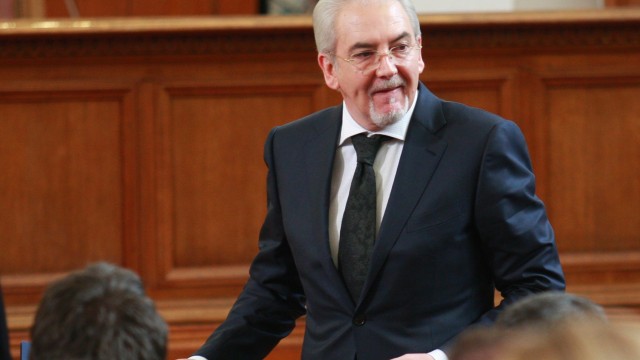 Снимка: Местан: Трябва ли да си сложим еврейска значка на ревера