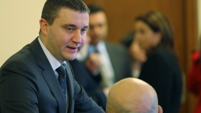 Снимка: Горанов: Вероятно ще има коледни добавки за пенсионерите