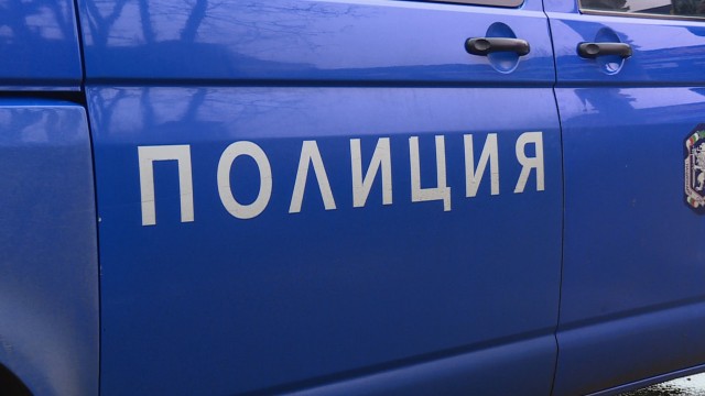 Снимка: Жена загина на „Симеоновско шосе”, ударена от два автомобила