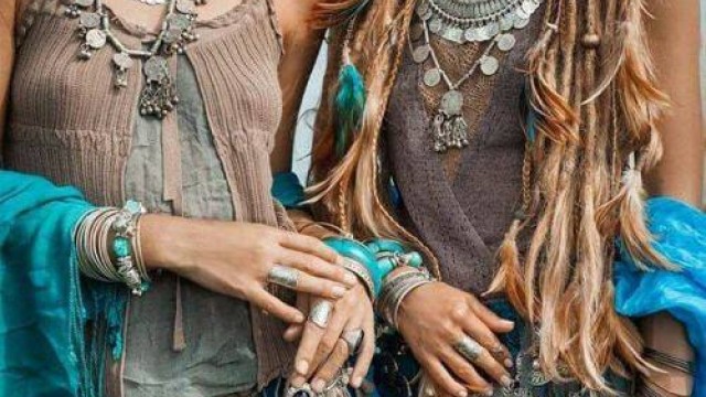 Снимка: Банго Васил, ромска Нова година - прави се курбан с гъска и се избира жена по глезена (ВИДЕО)