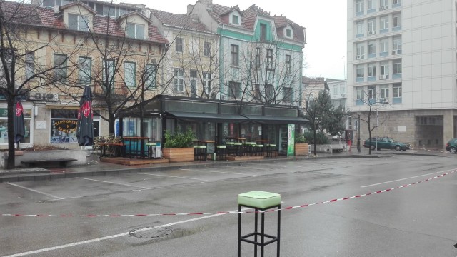 Снимка: Взрив пред заведение в Монтана