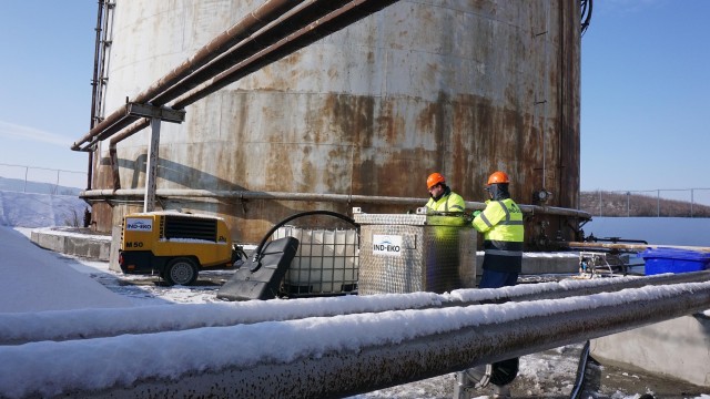 Снимка: 2600 тона трихлоретан напускат „Полимери” – Девня