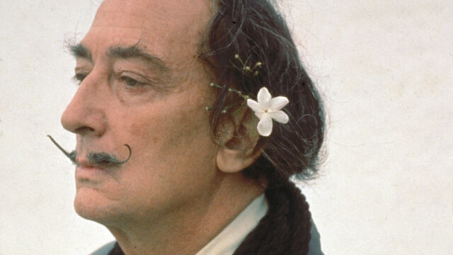 Снимка: Салвадор Дали ~ Политиката е вицът на историята (СНИМКИ + ВИДЕО)