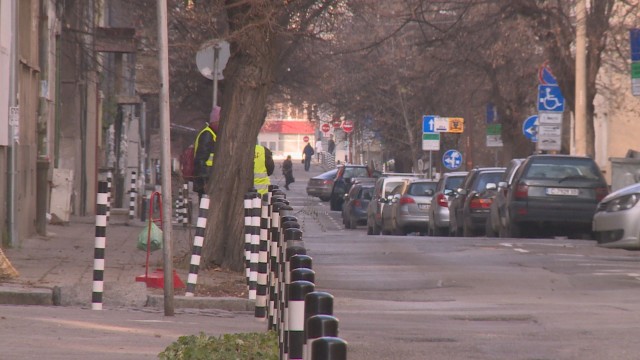 Снимка: Зоните за платено паркиране остават безплатни до 12 април