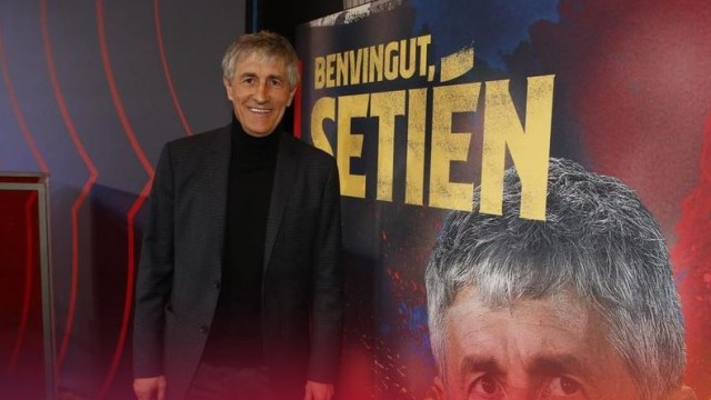 Снимка: Сетиен: Вчера се разхождах сред кравите на село, сега съм треньор на най-добрите (ВИДЕО)