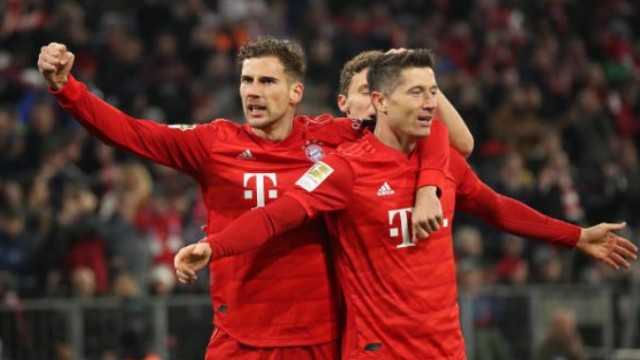 Снимка: Пета поредна победа и 