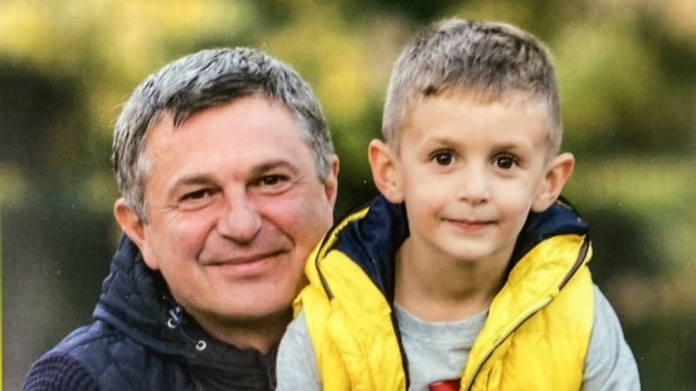 Снимка: Синът на Милен Цветков: Аз ще продължа, тате!