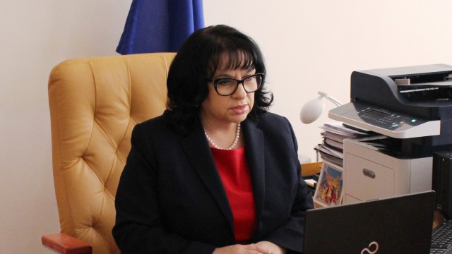 Снимка: Петкова: Приветстваме възможността за доставки на природен газ от Източното Средиземноморие 