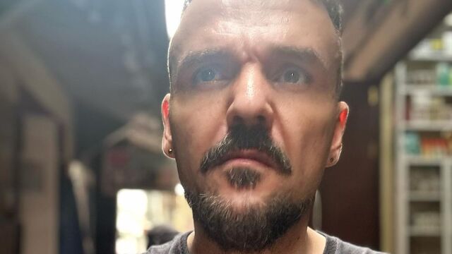 Снимка: Влади Ампов-Графа за мъката в душата отвъд големите успехи (ВИДЕО)