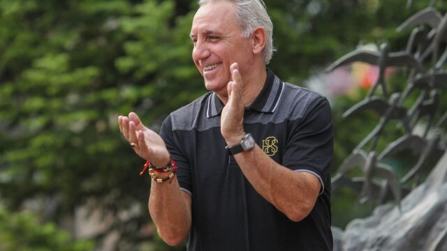 Снимка: Христо Стоичков: Който не мечтае, няма да успее!