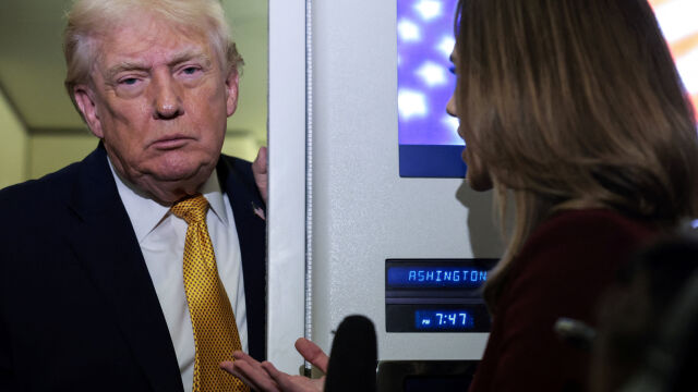 Снимка: „Няма нужда да залавяме Путин“: Тръмп е против плана на Зеленски 