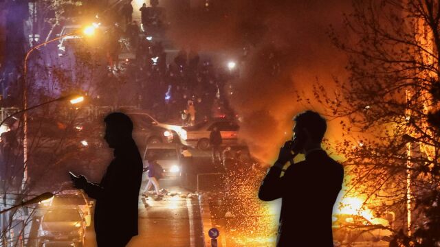 Снимка: Иран позволи обаждания в чужбина за първи път от дни, но само еднопосочни