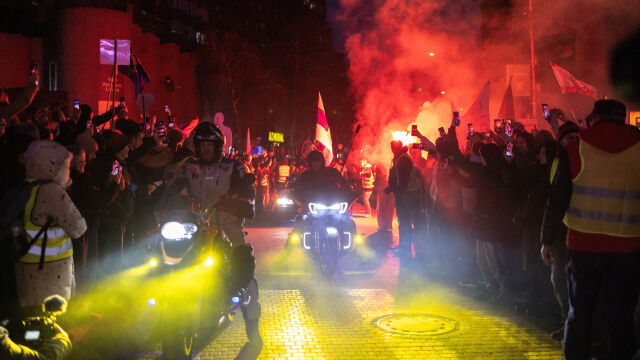 Снимка: Сърбия пред точка на пречупване: Режимът е готов да използва и подземния свят, за да запази контрола си