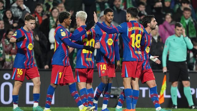 Снимка: Барселона се измъчи, но не се изложи като Реал Мадрид